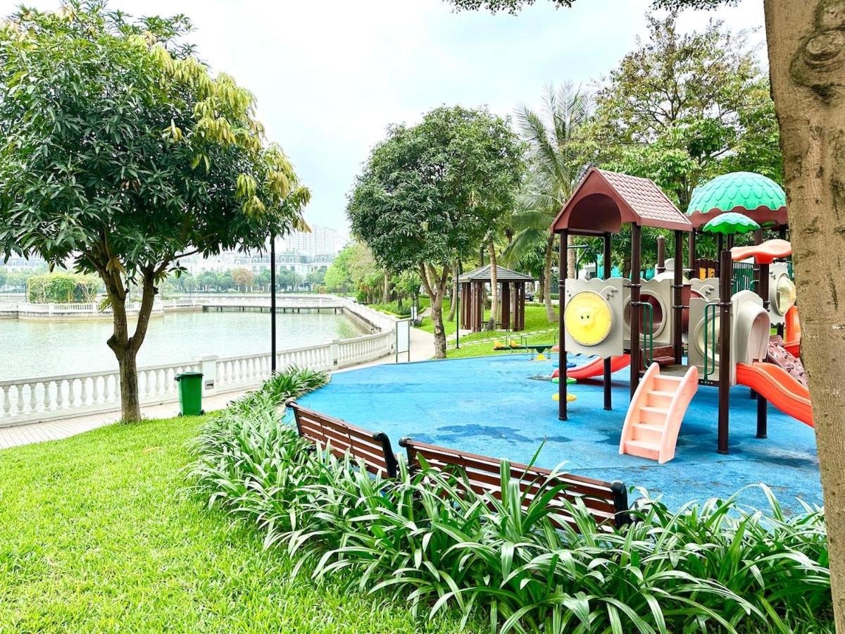 Delux Two Bedroom In Vinhomes Bay Near Wj Marriott