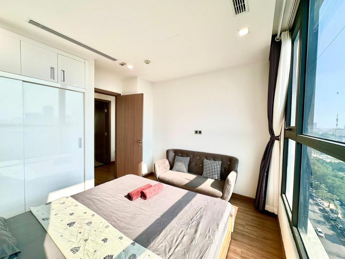 Delux Two Bedroom In Vinhomes Bay Near Wj Marriott