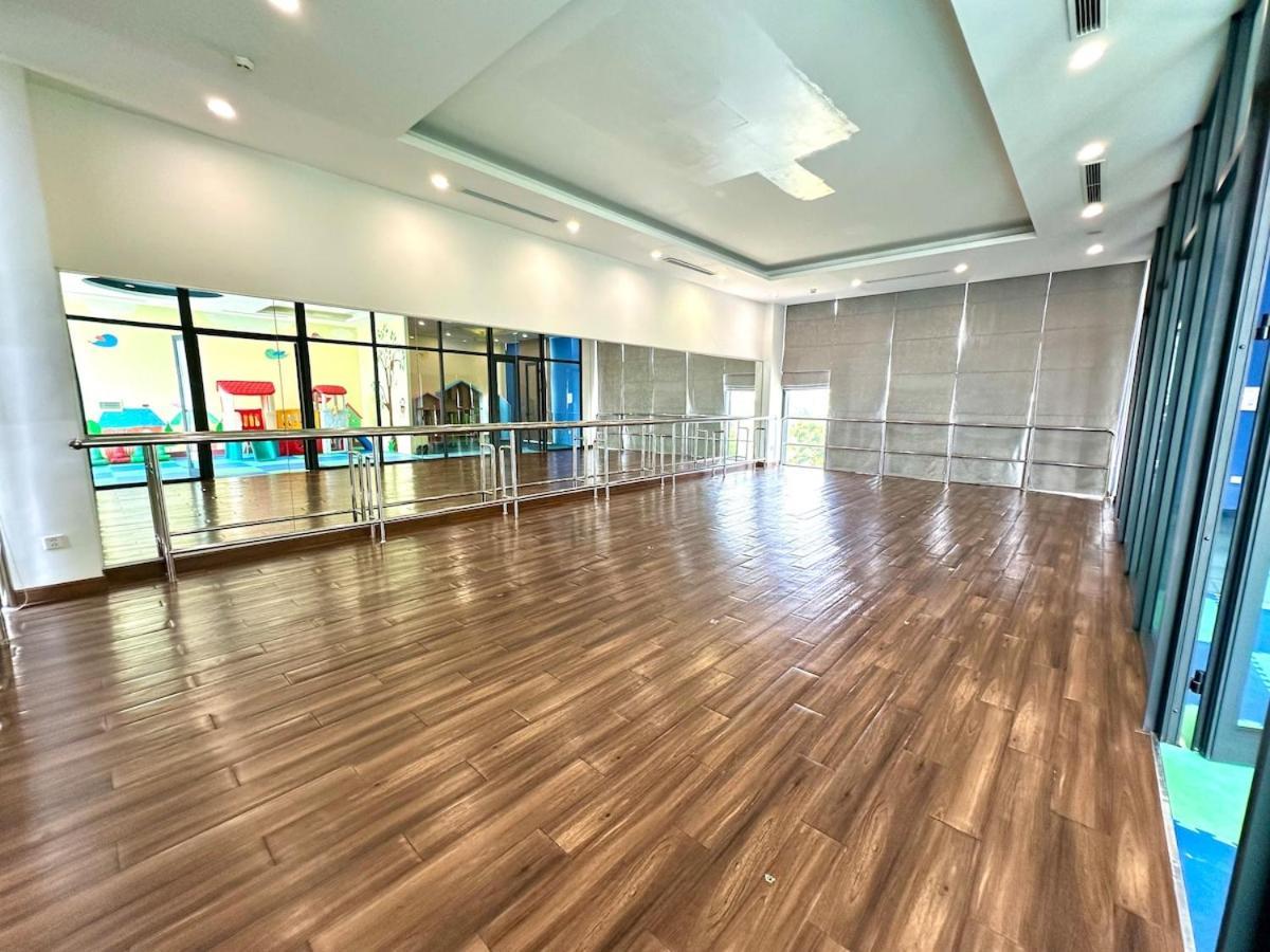 Delux Two Bedroom In Vinhomes Bay Near Wj Marriott * Hà Nội