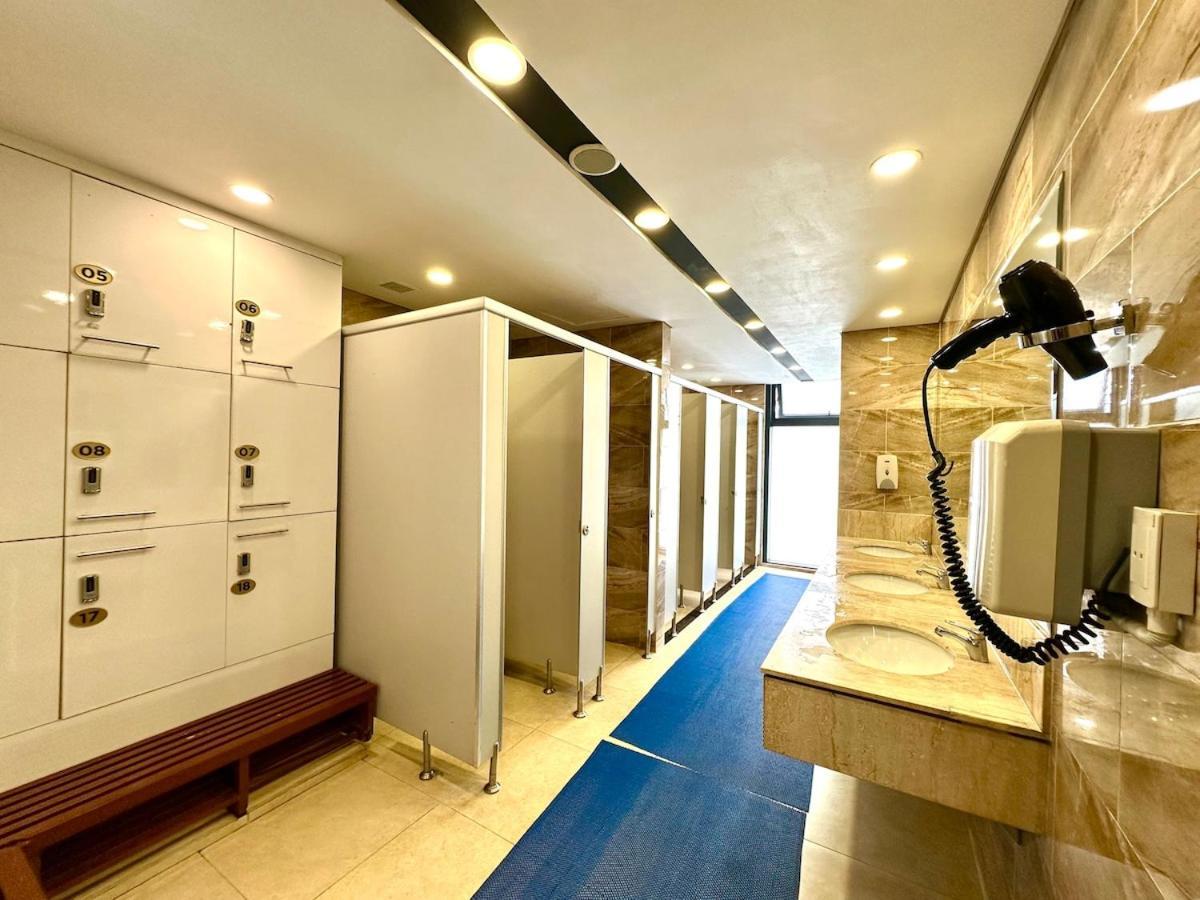 Apartment Delux Two Bedroom In Vinhomes Bay Near Wj Marriott *