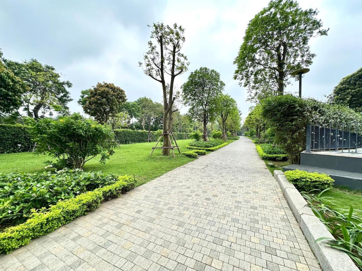 Delux Two Bedroom In Vinhomes Bay Near Wj Marriott *